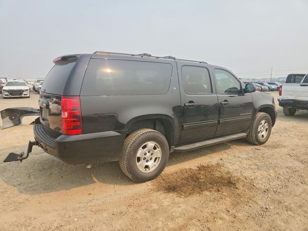 2014 CHEVROLET SUBURBAN LT
