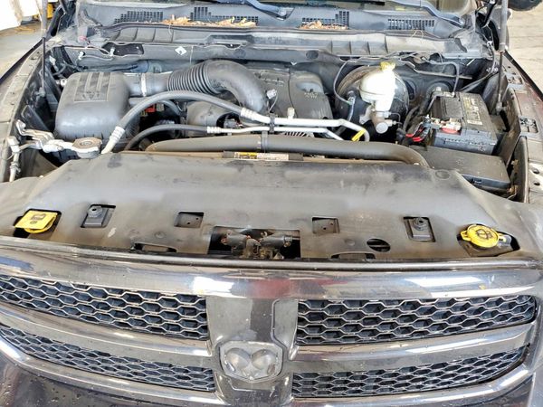 2016 RAM 1500 ST