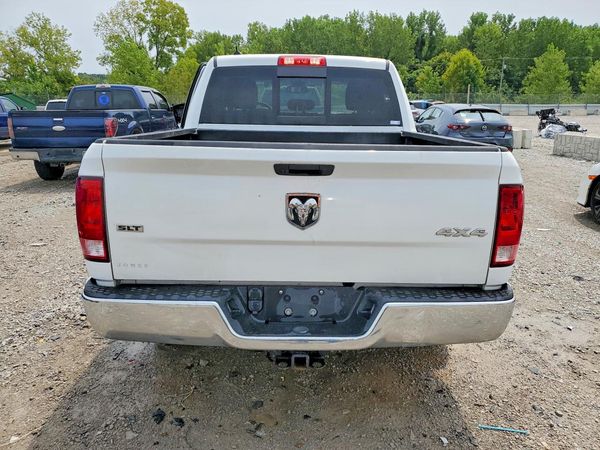 2023 RAM 1500 CLASSIC SLT