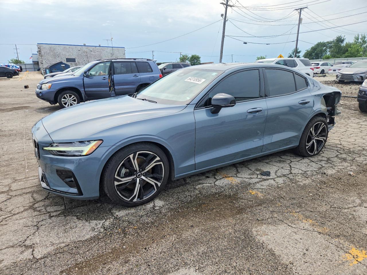 2024 VOLVO S60