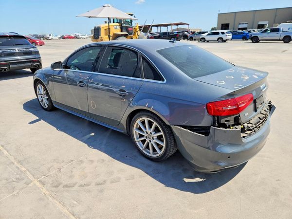 2015 AUDI A4 quattro Premium Plus