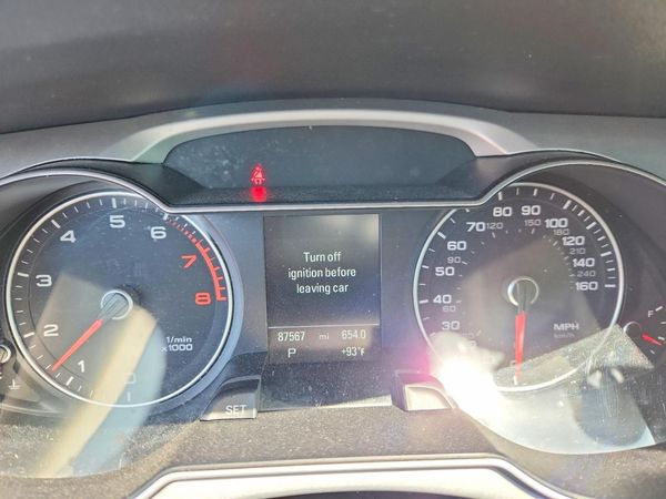 2015 AUDI A4 quattro Premium Plus