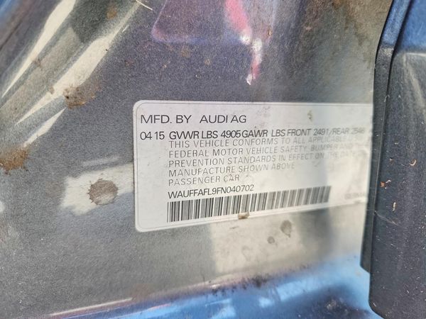 2015 AUDI A4 quattro Premium Plus