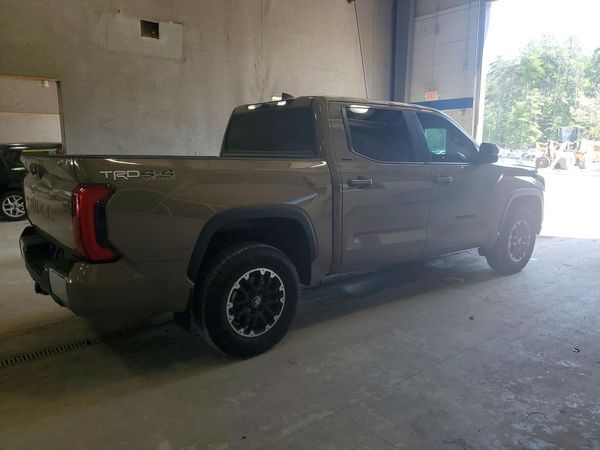 2026 TOYOTA TUNDRA