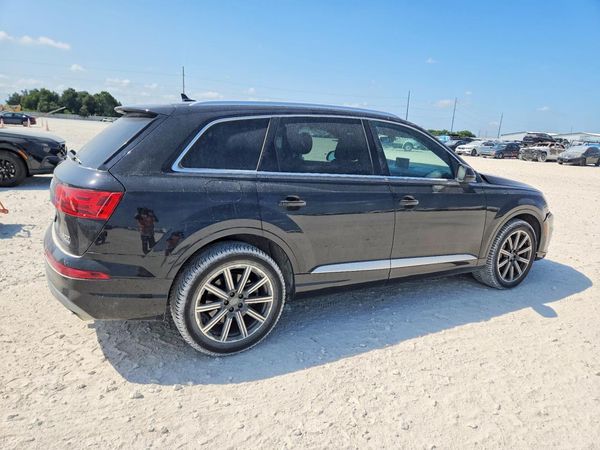 2017 AUDI Q7