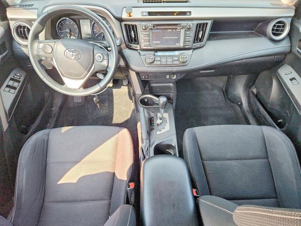 2016 TOYOTA RAV4 XLE (M Grade)