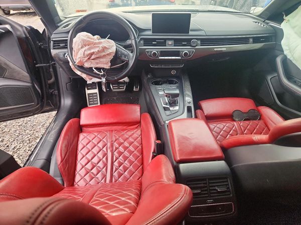 2018 AUDI S5