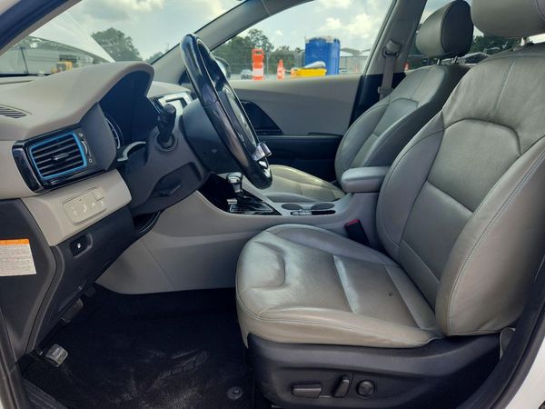 2018 KIA NIRO