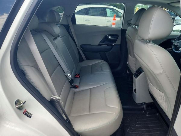 2018 KIA NIRO