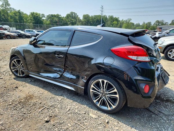 2016 HYUNDAI VELOSTER