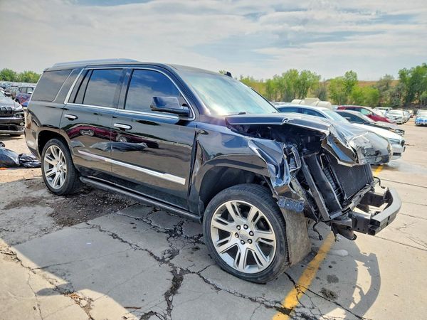 2015 CADILLAC ESCALADE