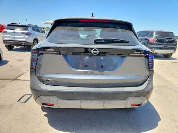 2026 NISSAN KICKS