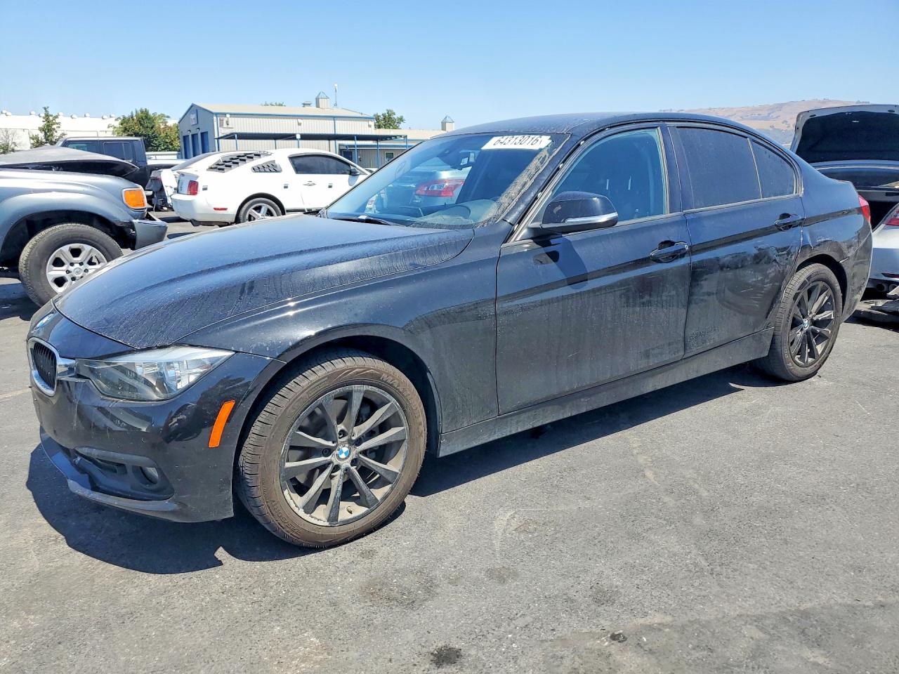 2017 BMW 320 SA — Front 3/4