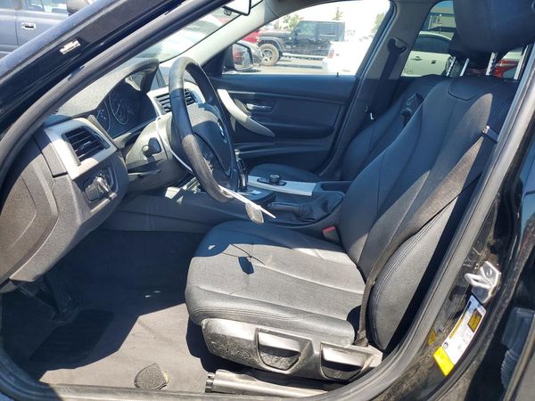 2017 BMW 320 SA — DENT