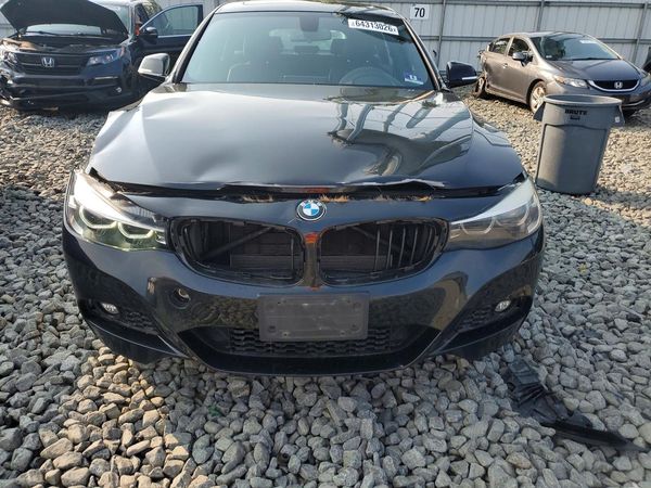 2017 BMW 330 xDrive GT