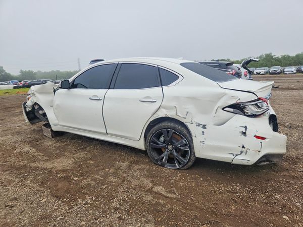 2018 INFINITI Q70