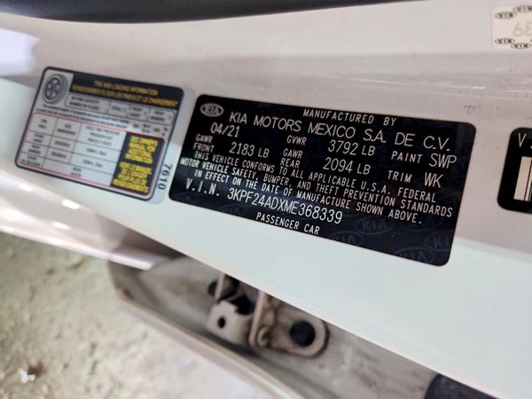 2021 KIA FORTE FE, LXS