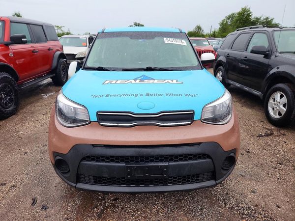 2019 KIA SOUL Base