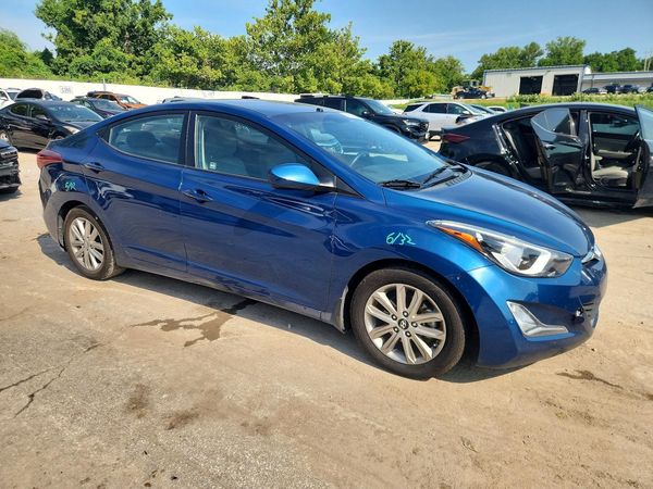 2015 HYUNDAI ELANTRA
