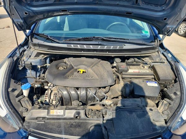 2015 HYUNDAI ELANTRA