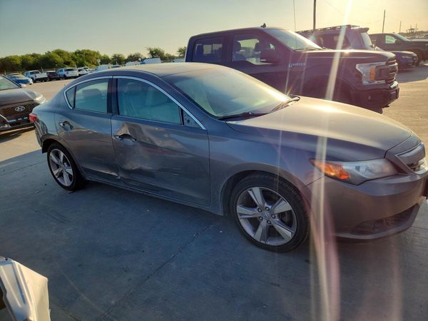 2013 ACURA ILX 20 PREMIUM