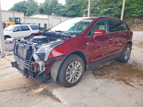2017 CADILLAC XT5 Luxury