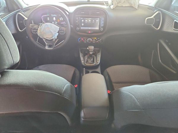 2023 KIA SOUL LX, S