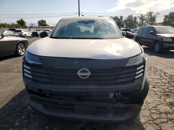 2025 NISSAN KICKS S
