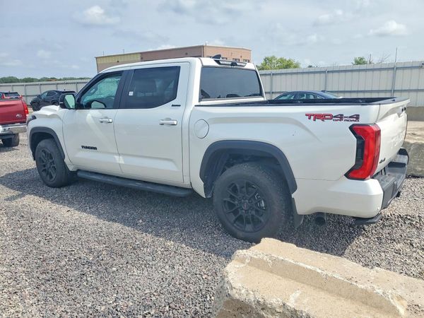 2024 TOYOTA TUNDRA Others