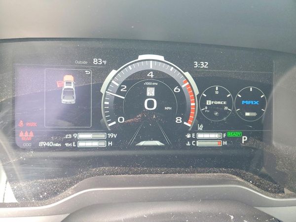2024 TOYOTA TUNDRA Others