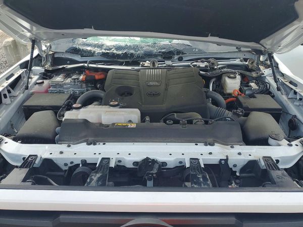 2024 TOYOTA TUNDRA Others