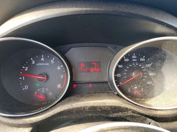 2016 KIA SEDONA