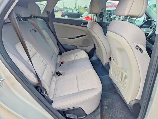 2017 HYUNDAI TUCSON