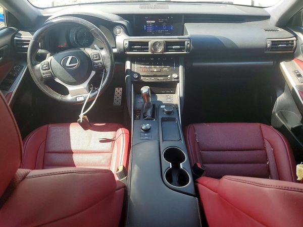 2017 LEXUS IS 200t