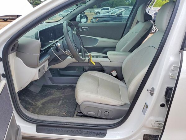 2023 HYUNDAI IONIQ 6 SE SEL — DENT