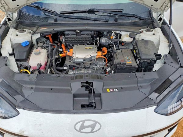 2023 HYUNDAI IONIQ 6 SE SEL — Engine bay