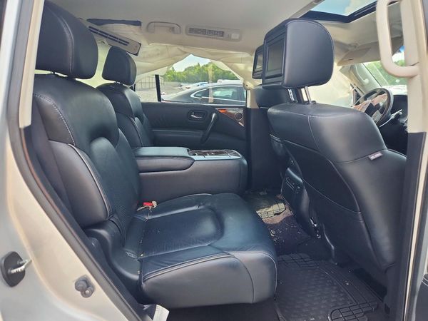 2016 INFINITI QX80