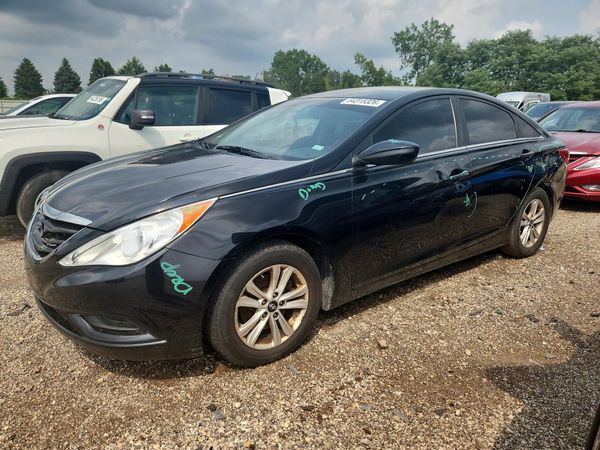 2013 HYUNDAI SONATA