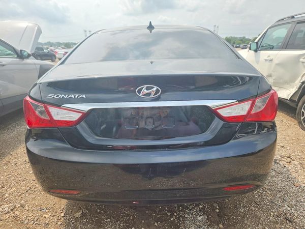 2013 HYUNDAI SONATA GLS/ GLS Popular