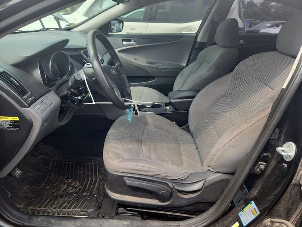 2013 HYUNDAI SONATA GLS/ GLS Popular