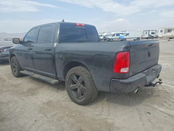 2018 RAM 1500 SLT