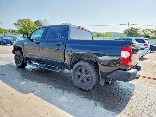 2015 TOYOTA TUNDRA SR5 Grade