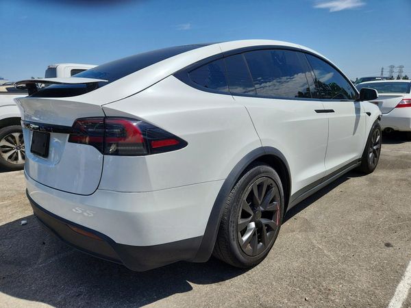 2023 TESLA MODEL X