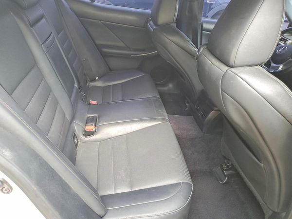 2014 LEXUS IS