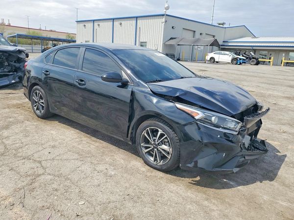 2022 KIA FORTE