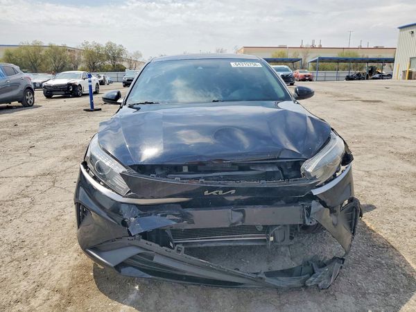 2022 KIA FORTE