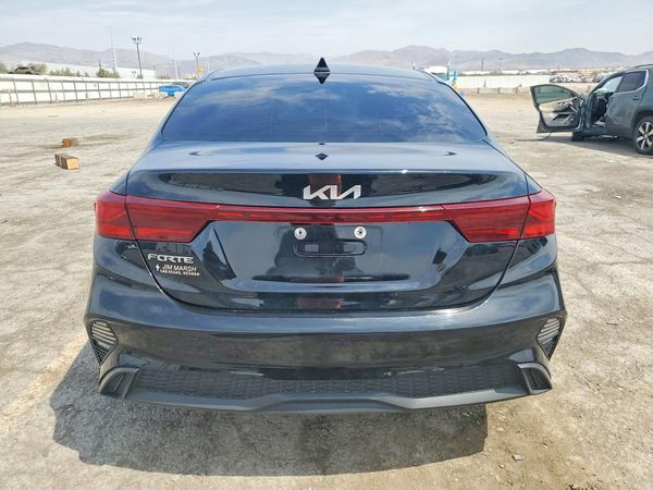 2022 KIA FORTE
