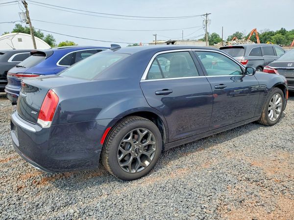 2015 CHRYSLER 300 Limited
