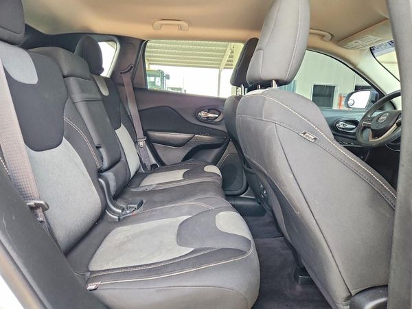 2016 JEEP CHEROKEE SPORT FWD