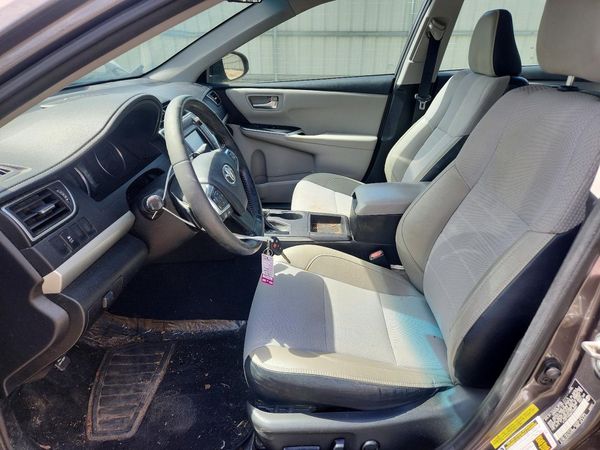 2016 TOYOTA CAMRY